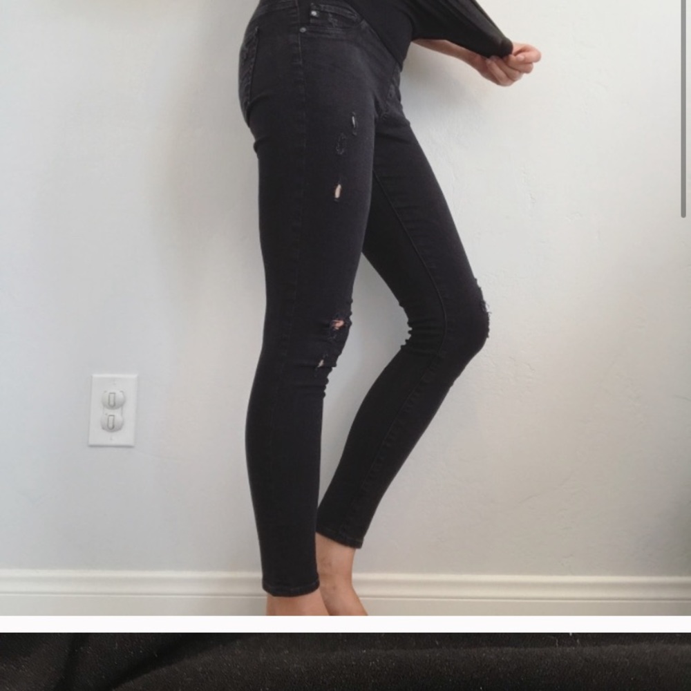 AG Maternity Jeans 27